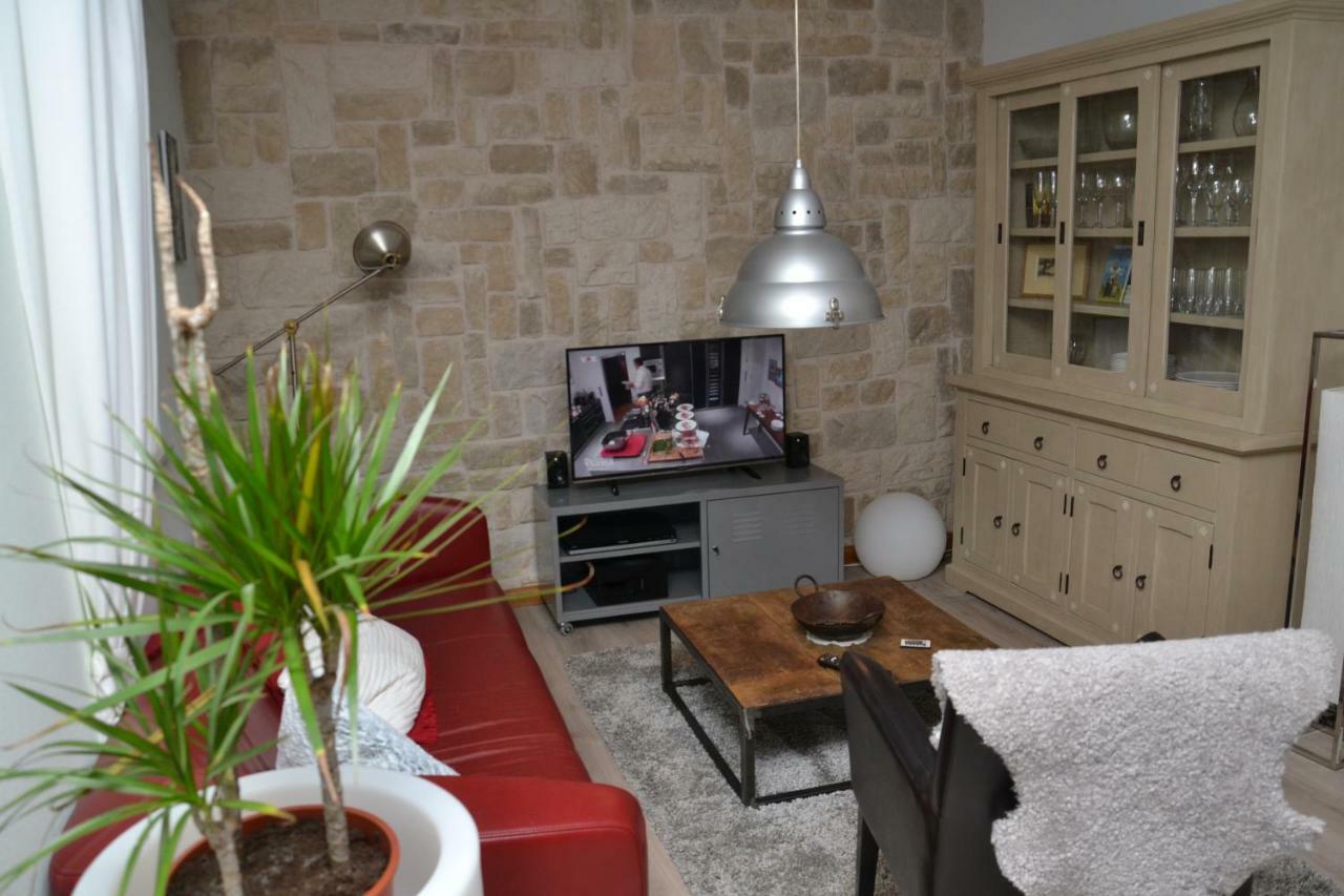 Apartment Bisping33 *